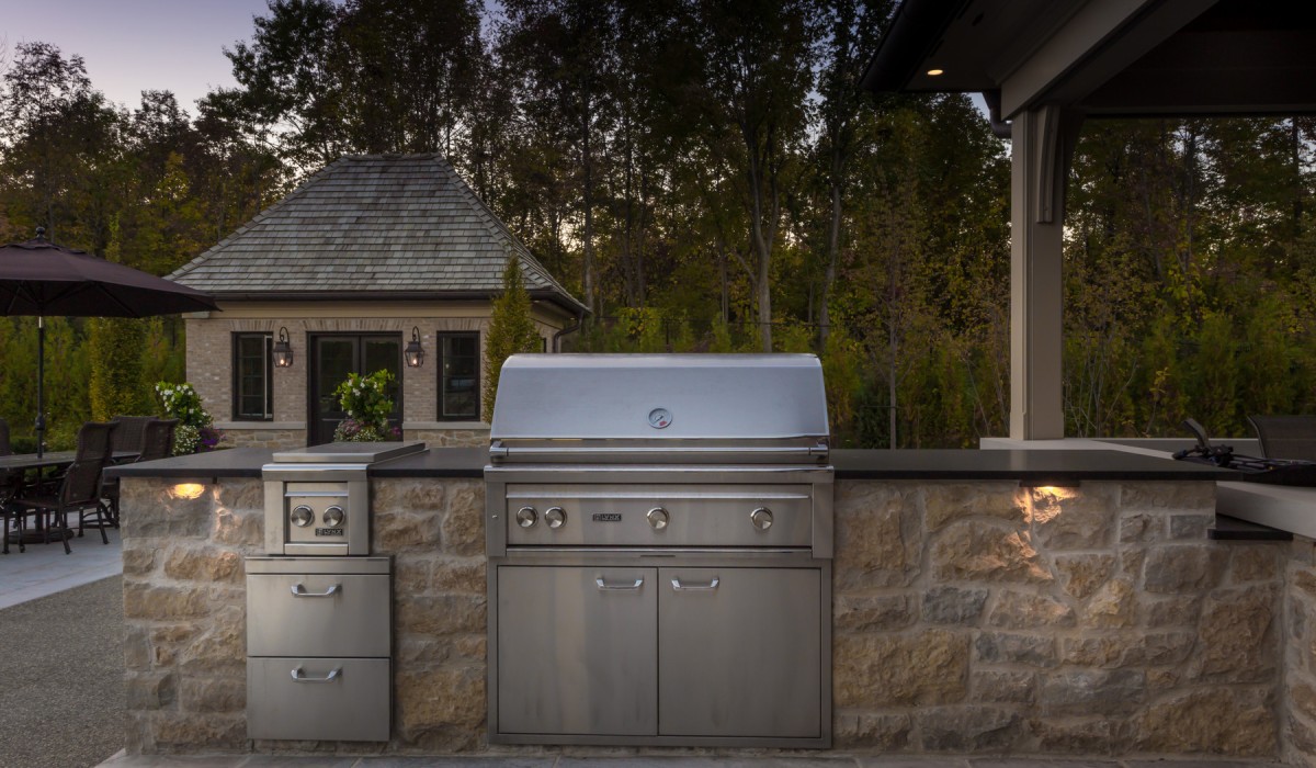outdoor kitchens